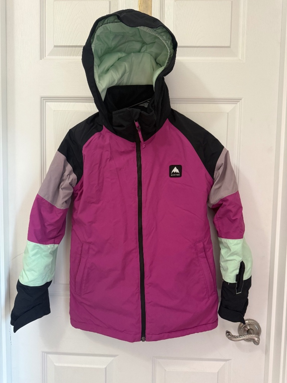Youth button ski/snowboarding jacket